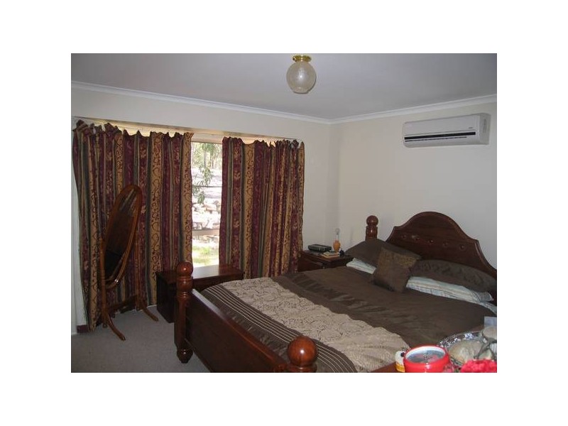 Upper Lockyer QLD 4352