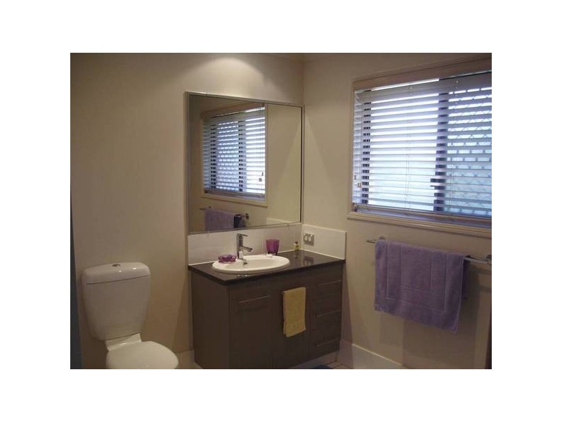 Centenary Heights QLD 4350