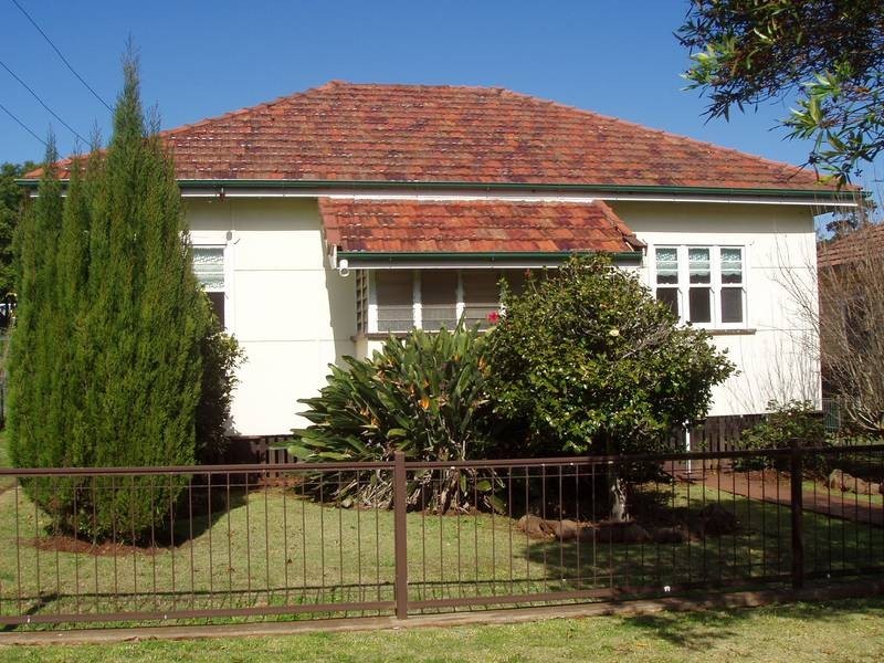 Mount Lofty QLD 4350