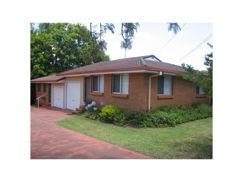 Centenary Heights QLD 4350