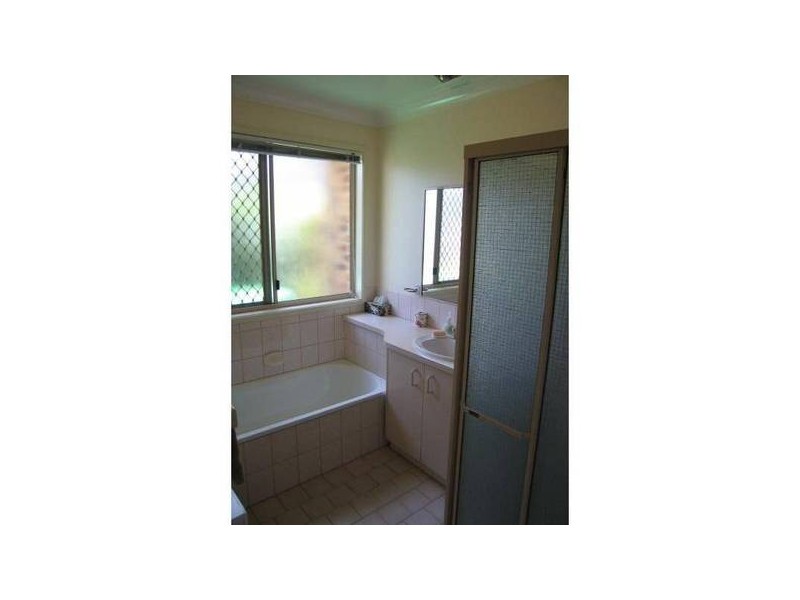 Mount Lofty QLD 4350