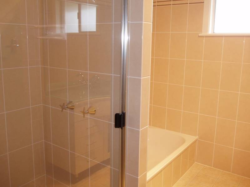 Mount Lofty QLD 4350