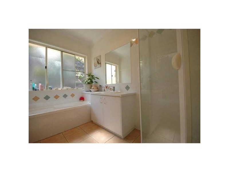 Hodgson Vale QLD 4352