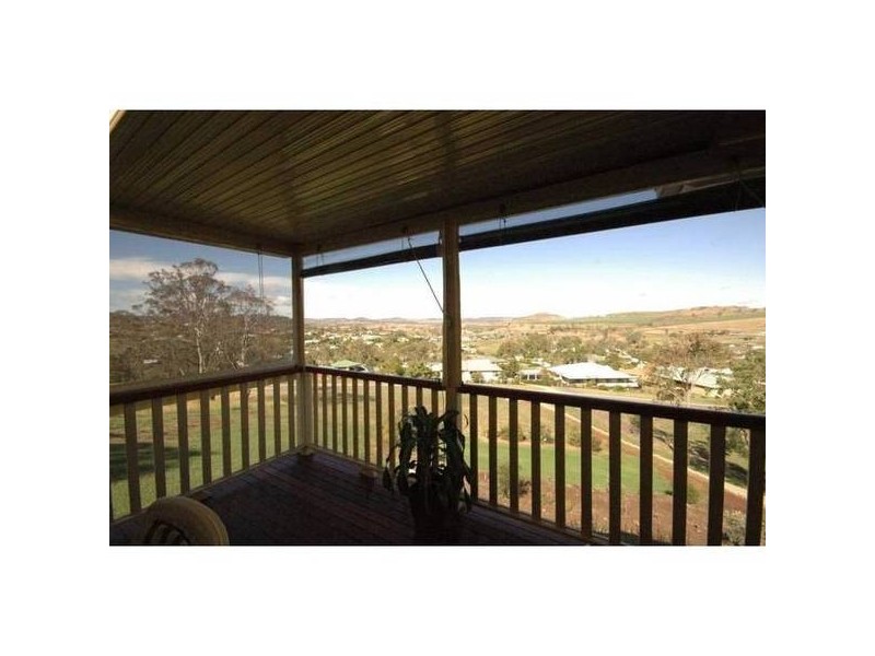 Hodgson Vale QLD 4352
