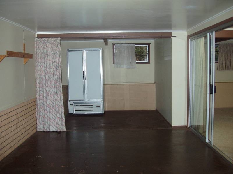 Mount Lofty QLD 4350