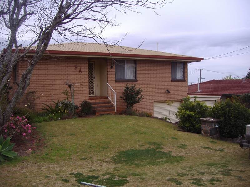 Mount Lofty QLD 4350