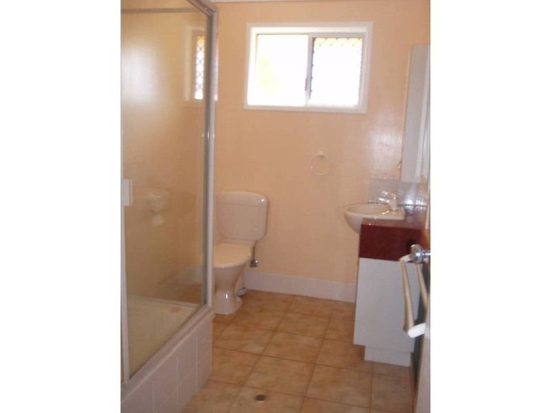 Centenary Heights QLD 4350