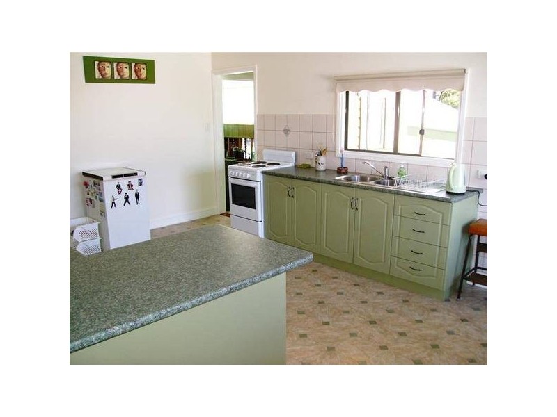 Centenary Heights QLD 4350