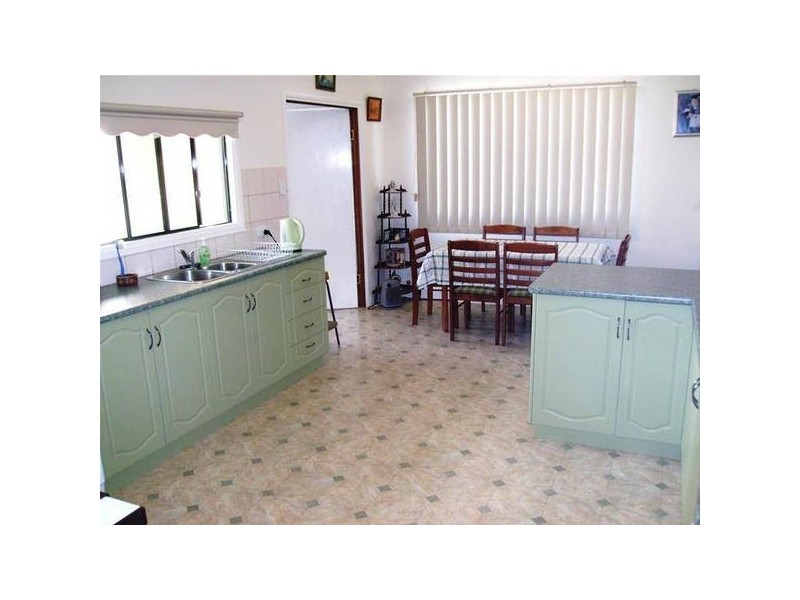 Centenary Heights QLD 4350