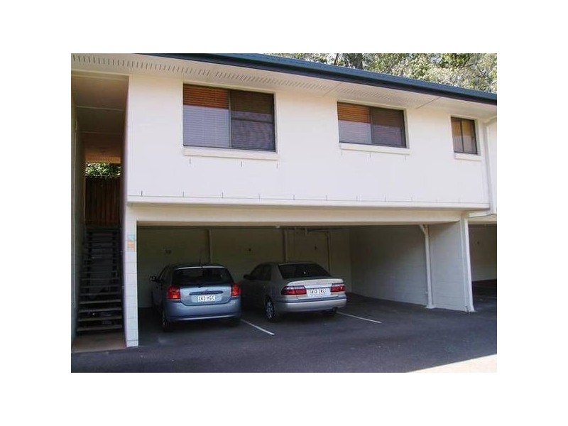 Mount Lofty QLD 4350