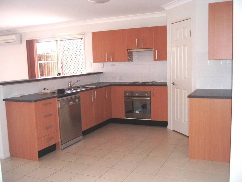 2/767 GREENWATTLE, Glenvale QLD 4350
