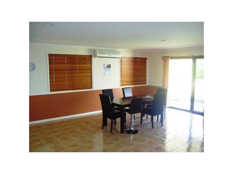 Kearneys Spring QLD 4350