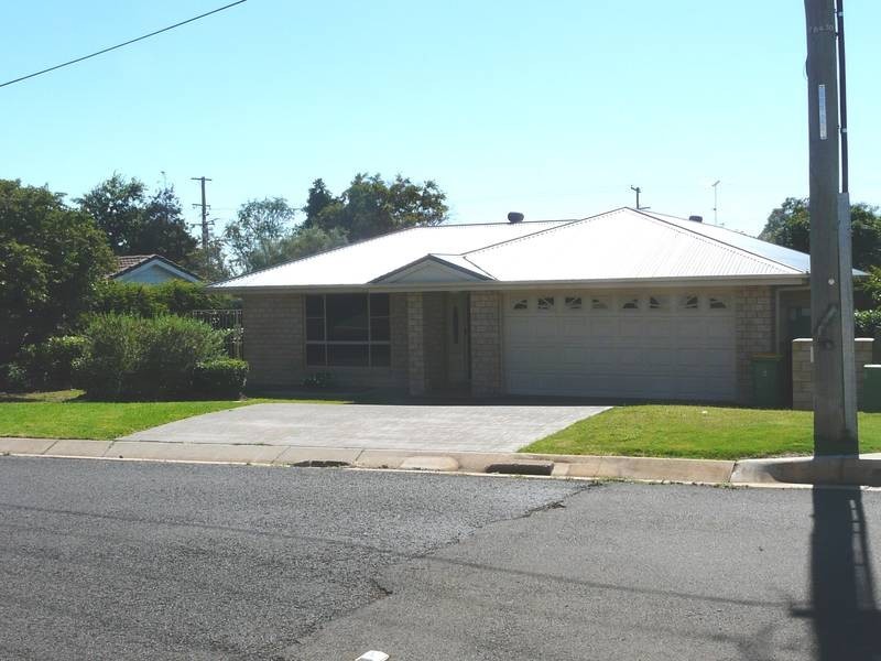 Darling Heights QLD 4350