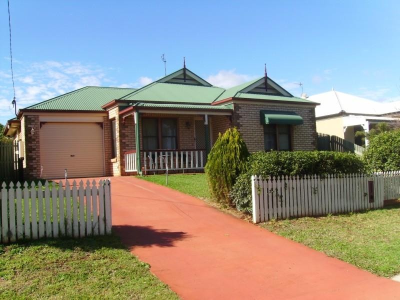 Middle Ridge QLD 4350