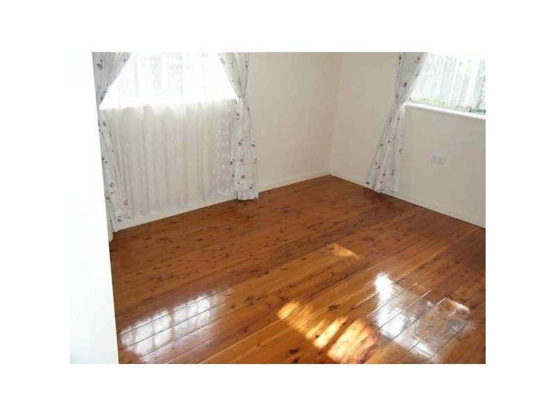 Centenary Heights QLD 4350