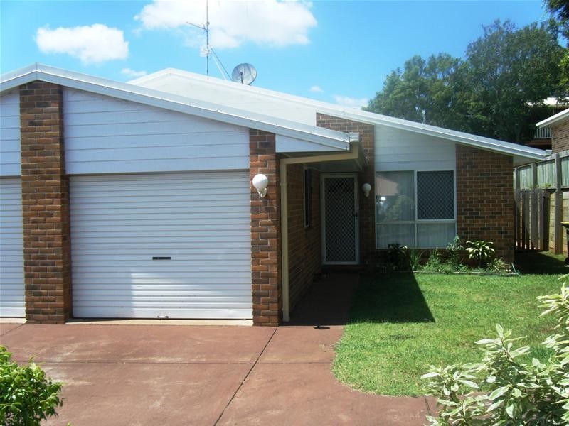 Kearneys Spring QLD 4350