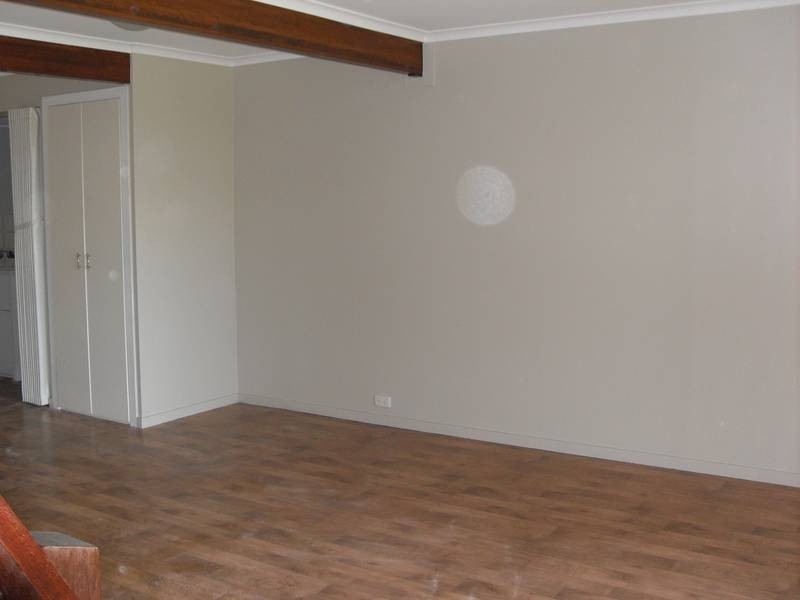 Mount Lofty QLD 4350