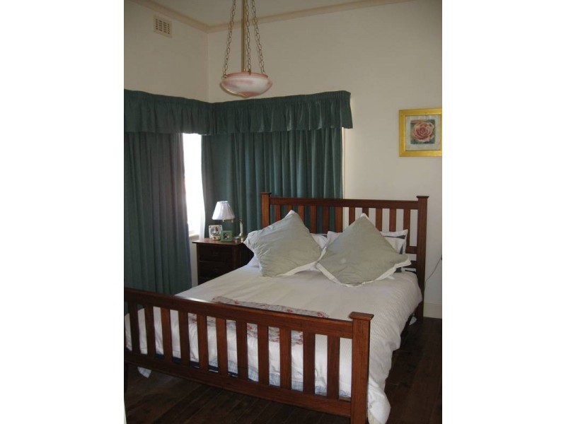 38 Wirbil Street, Cobram VIC 3644