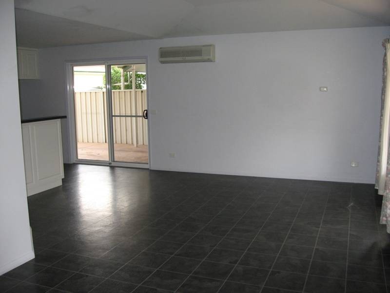 2/8 Wirbil Street, Cobram VIC 3644