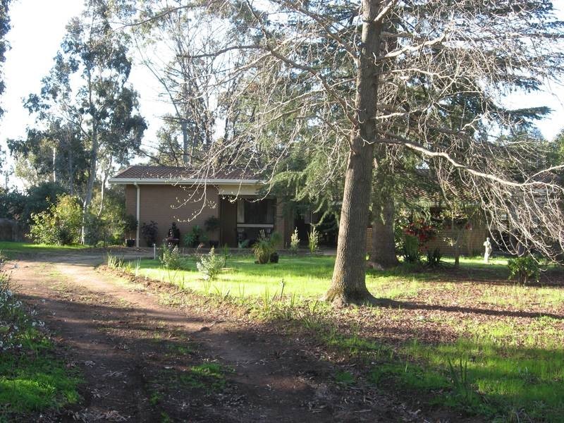 110-112 Tuppal Street, Tocumwal NSW 2714