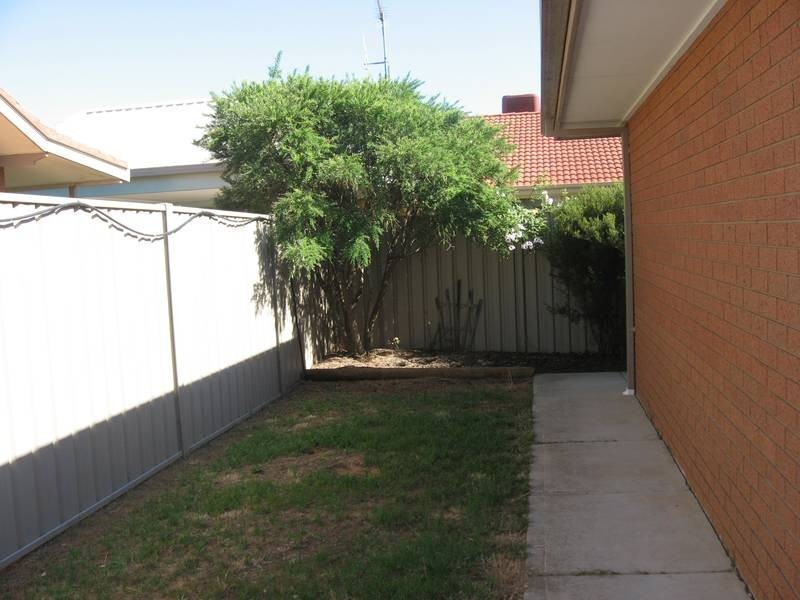 1/38 Sydney Street, Cobram VIC 3644