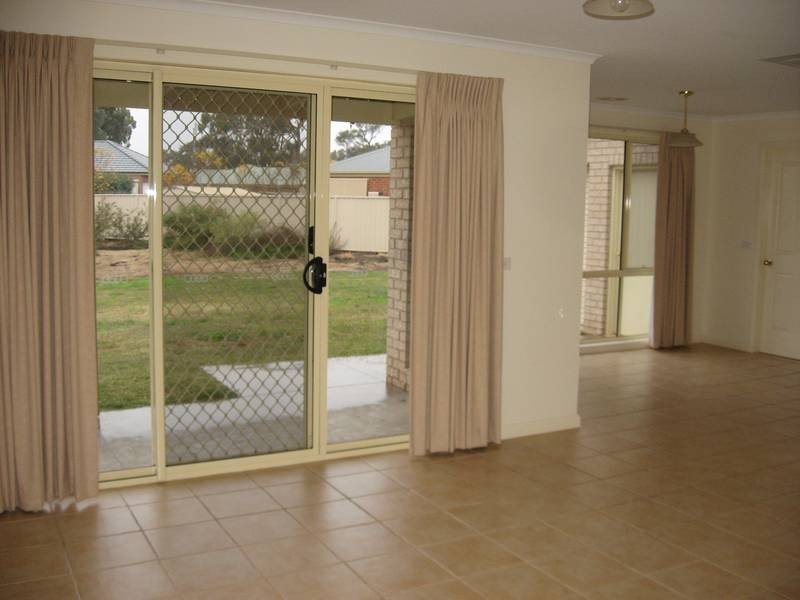 5 Haley Court, Tocumwal NSW 2714