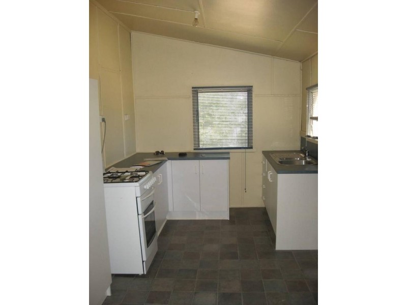 60 Murray Street, Tocumwal NSW 2714