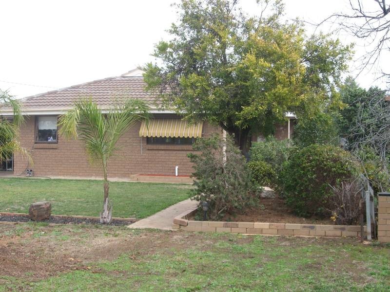 26 Goorang Street, Katamatite VIC 3649