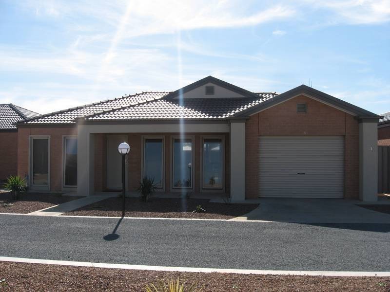 3/69 Campbell Road, Cobram VIC 3644