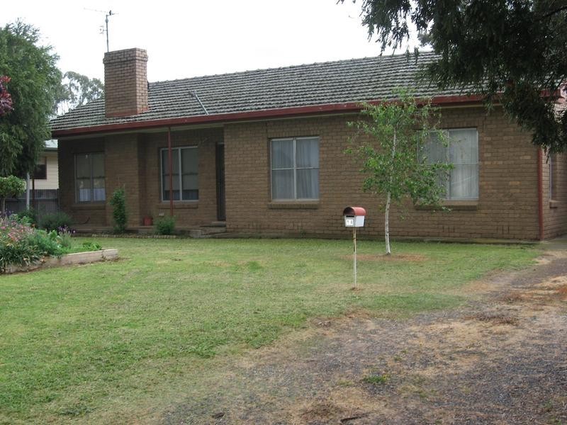 14 Denison Street, Tocumwal NSW 2714