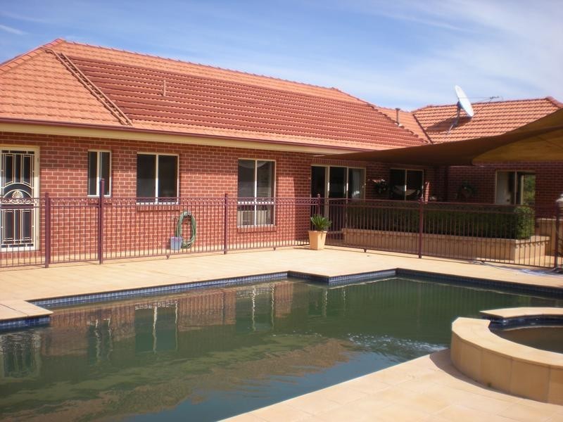 Cobram East VIC 3644