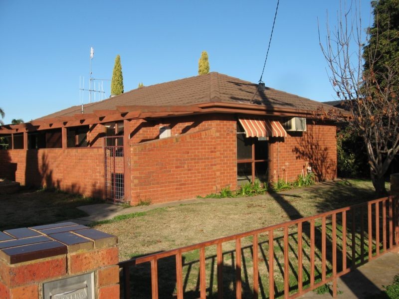 24 Campbell Road, Cobram VIC 3644