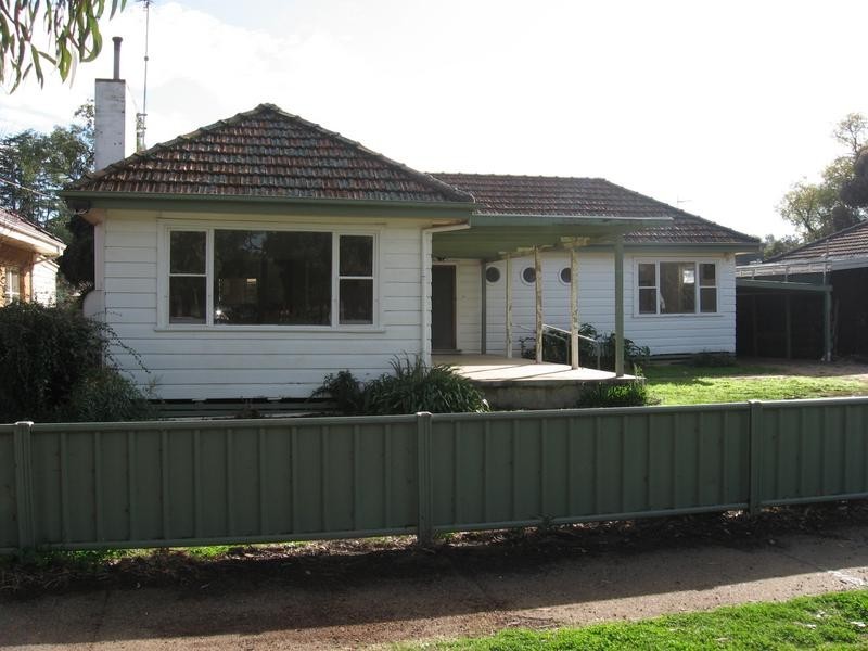 16 Broadway Street, Cobram VIC 3644