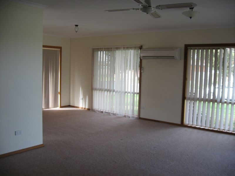 4 Francis Drive, Cobram VIC 3644