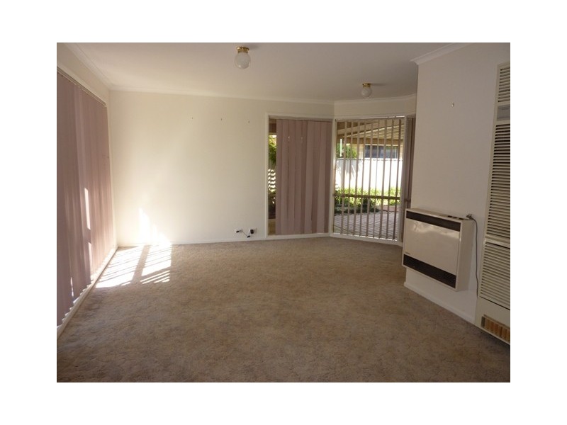 16 Gorton Street, Cobram VIC 3644