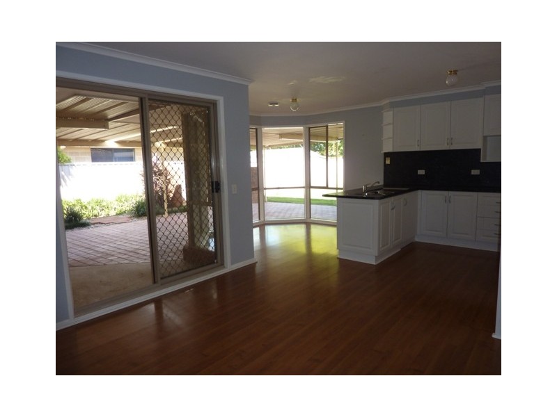 16 Gorton Street, Cobram VIC 3644