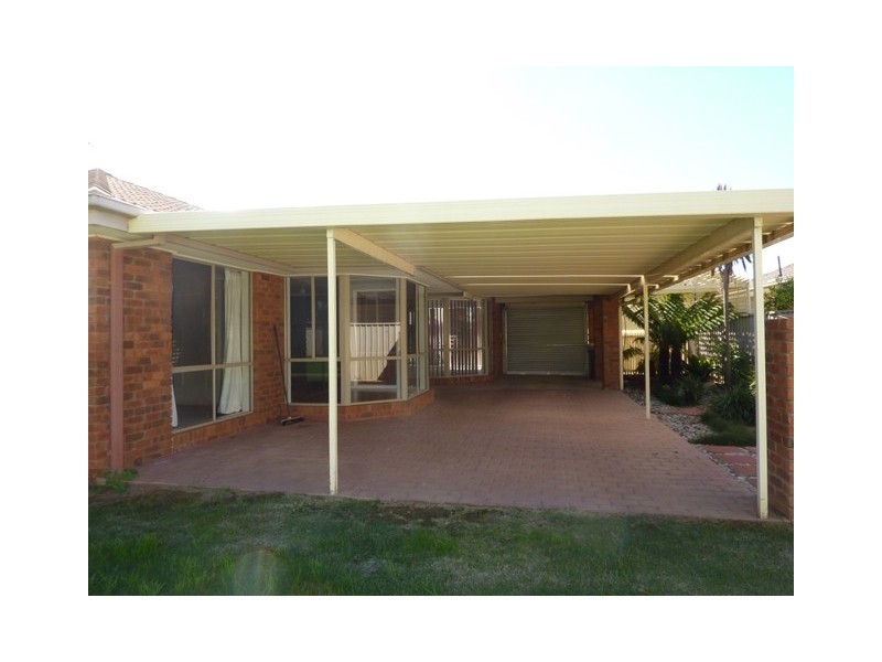 16 Gorton Street, Cobram VIC 3644