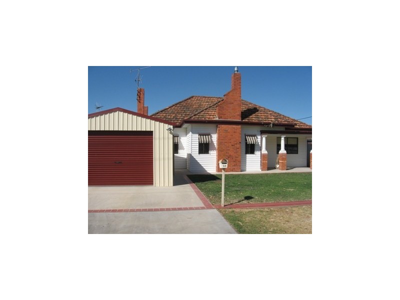 29 Murray Valley Hwy, Cobram VIC 3644