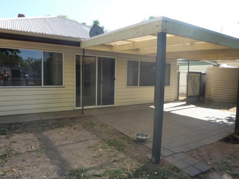 12 Elizabeth Street, Cobram VIC 3644