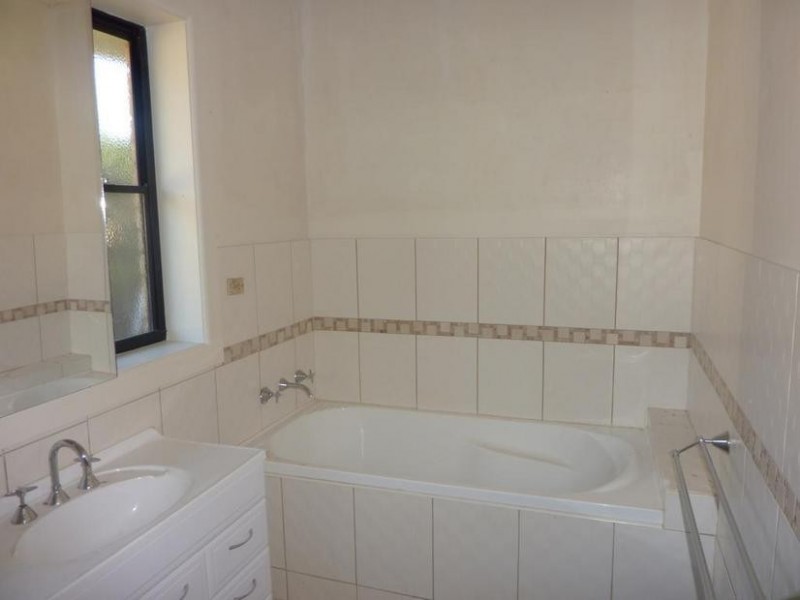 31 Wondah Street, Cobram VIC 3644