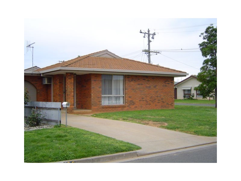 1/28 Hume Street, Cobram VIC 3644