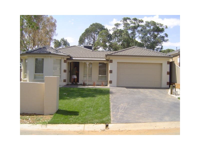 1 McKinley Court, Barooga NSW 3644