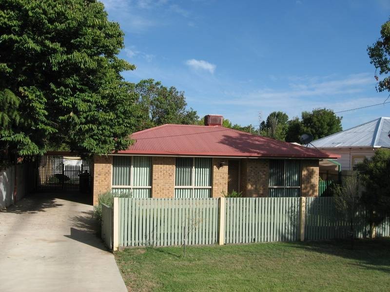 15 Barinya Street, Barooga NSW 3644