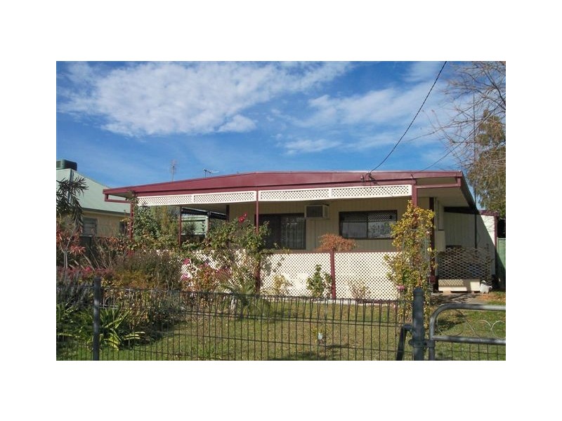 20 Hill Street, Tocumwal NSW 2714