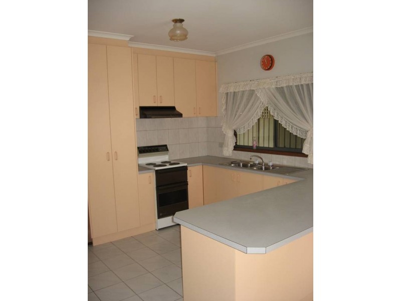 17A Apricot Circuit, Cobram VIC 3644