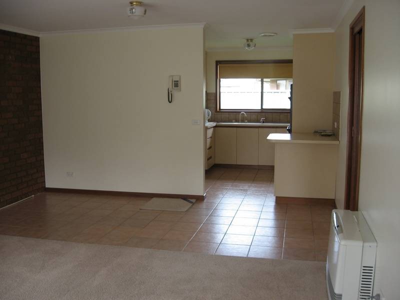 1/23 Punt Rd, Cobram VIC 3644