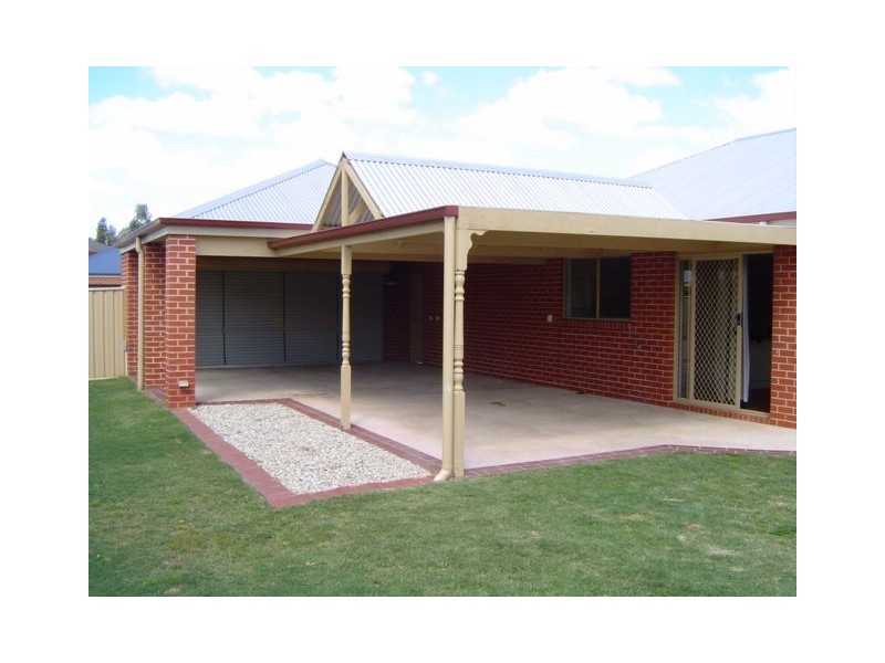 38 Apricot Circuit, Cobram VIC 3644