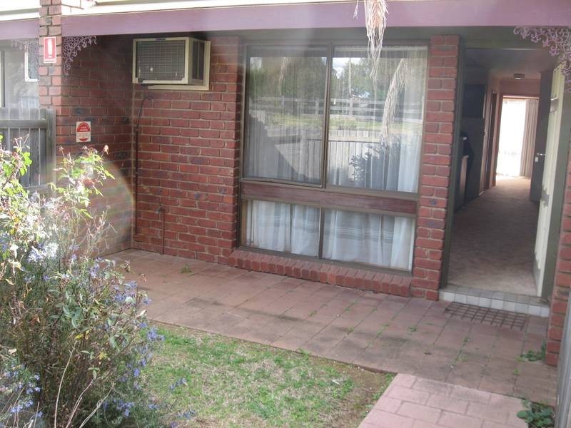 2/37 Nangunia Street, Barooga NSW 3644