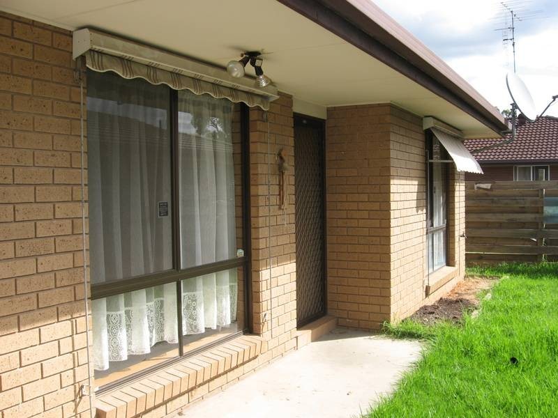 1/2 Queen Street, Cobram VIC 3644