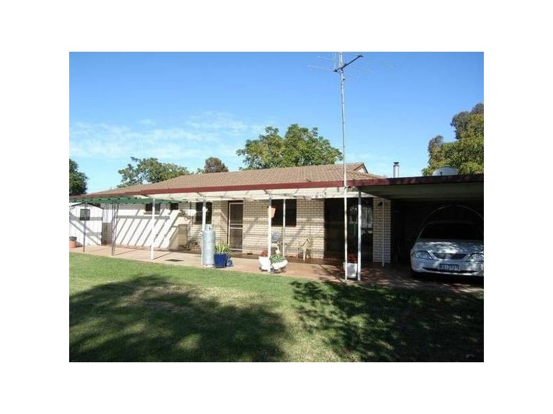 Oaklands NSW 2646